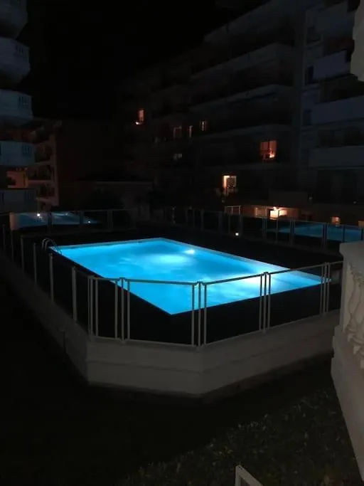 Superbe 3 Pieces Vue Mer A 2 Mn De La Plage, Terrasse, Piscine Et Parking Prive ! Apartment Nice