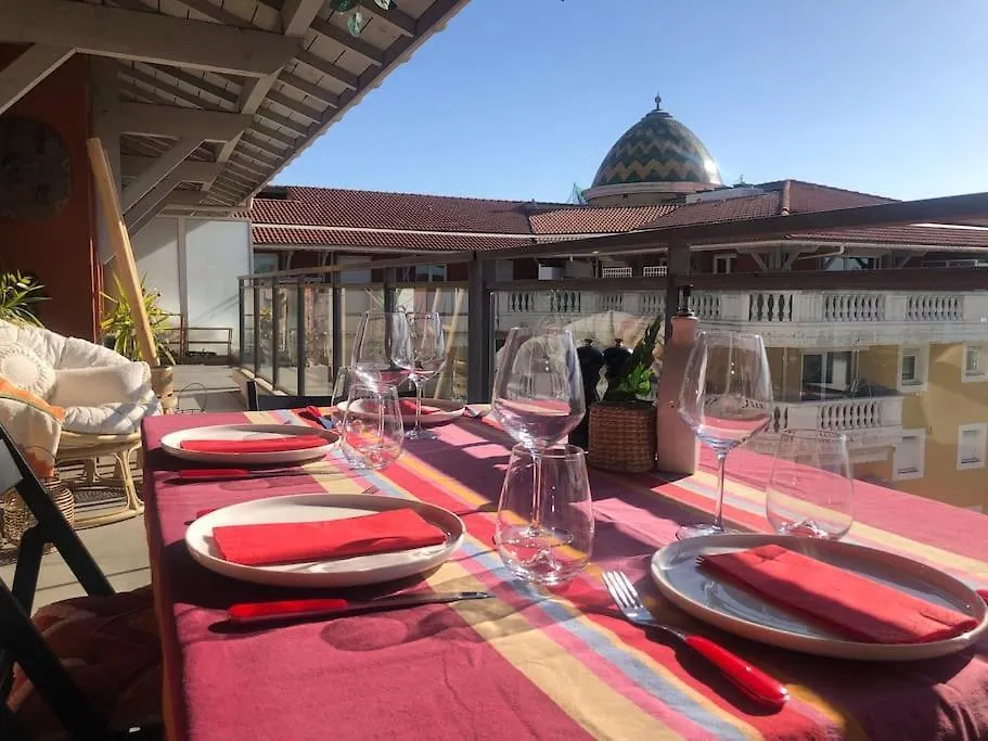 Superbe 3 Pieces Vue Mer A 2 Mn De La Plage, Terrasse, Piscine Et Parking Prive ! Apartment Nice