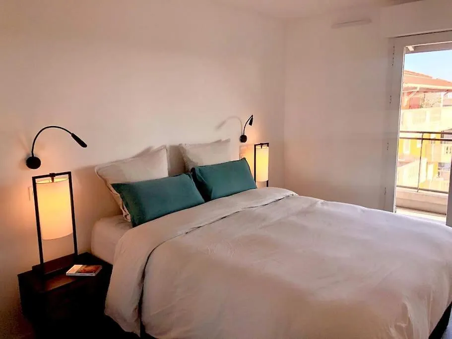 Superbe 3 Pieces Vue Mer A 2 Mn De La Plage, Terrasse, Piscine Et Parking Prive ! Apartment Nice